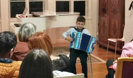 Miklavžev koncert mladih glasbenikov Hudournikov (13)